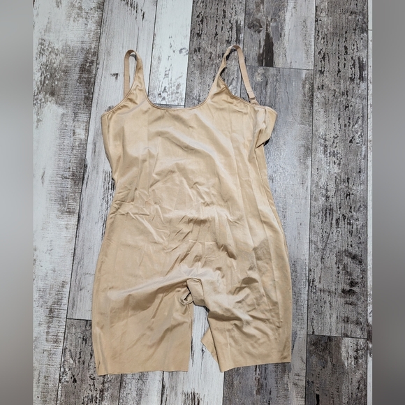 Spanx Slimplicity Open-Bust‎ Mid-Thigh Bodysuit Slip Suit Nude Size US 2xl - Picture 3 of 3
